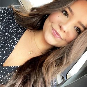 Meet your Posher, Erin